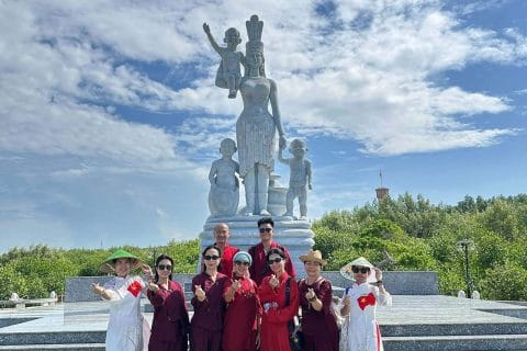 du lich chua lanh ca mau hoi tho viet nam 1 6